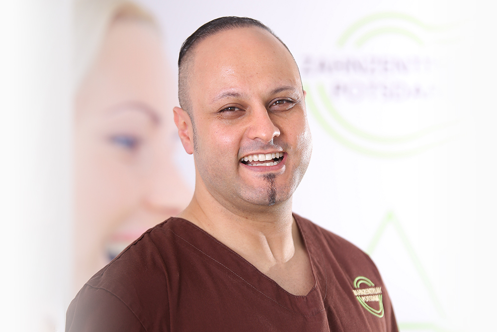 Zahnarzt Potsdam – Siemund / Hashemi – Team – Mustapha A. Hashemi Zahnarzt Potsdam - Siemund / Hashemi - Team - Mustapha A. Hashemi
