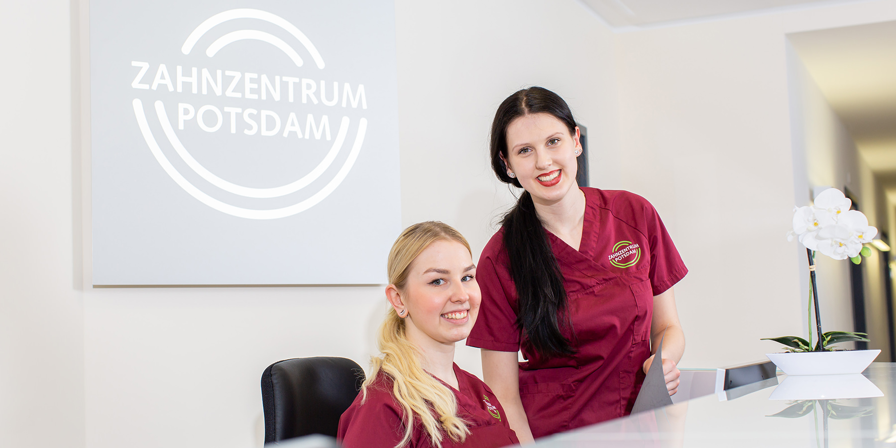 Zahnarzt Potsdam - Zahnzentrum - Empfang